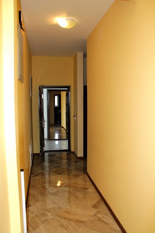 Crystal Apartments Улцинь Экстерьер фото