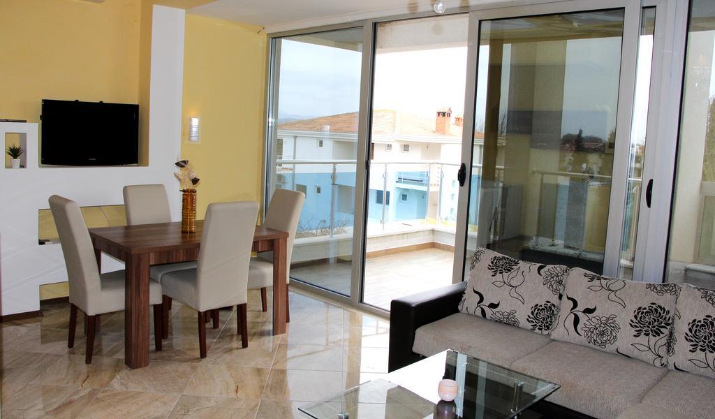 Crystal Apartments Улцинь Экстерьер фото